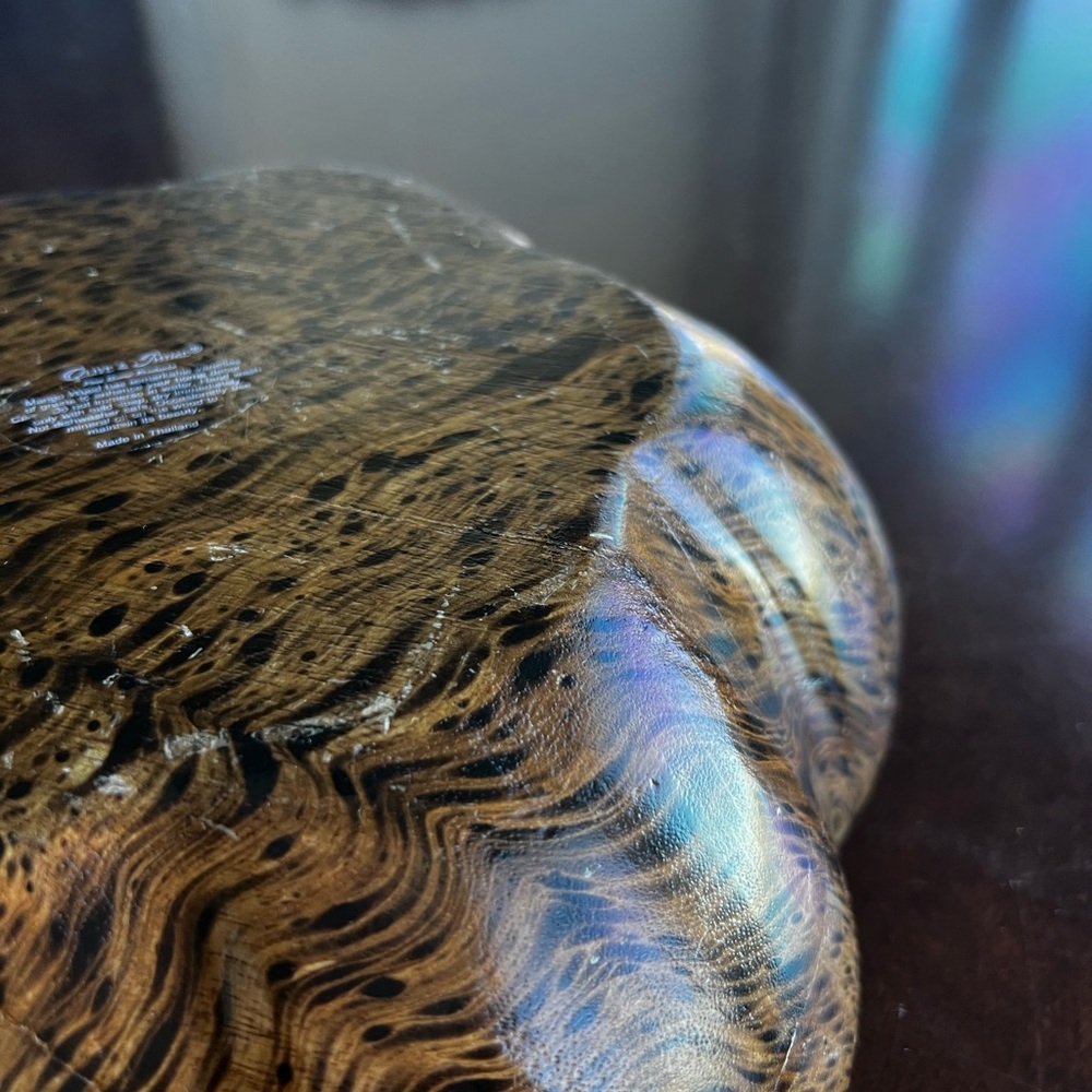 Mango Wood Speckled Bowl for Salad or Chips! - Picture 6 of 13